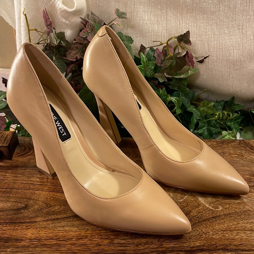 Nine West Trendz Pointy Toe Pump NIB
